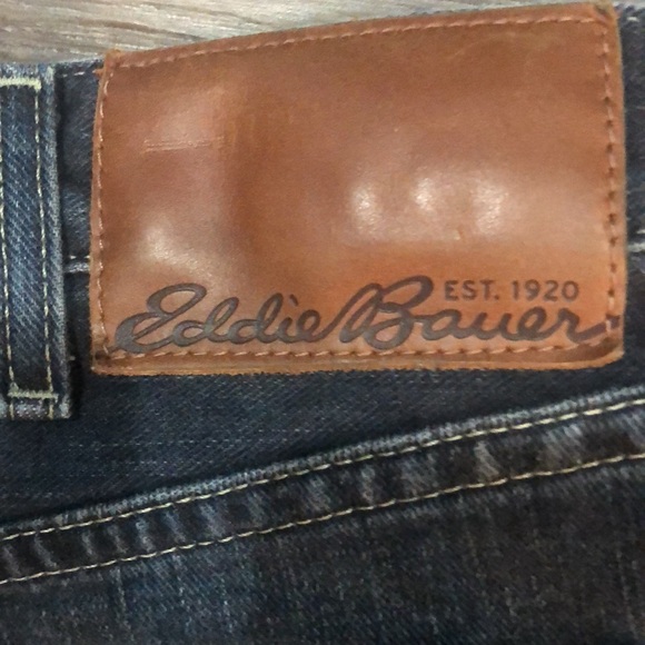 W 38 L 34 great condition relax fit Eddie Bauer - Picture 2 of 10